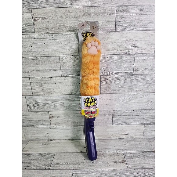 The Original Wicked Cool Toys Cat Paw 12.5
